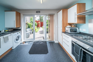 KITCHEN- click for photo gallery